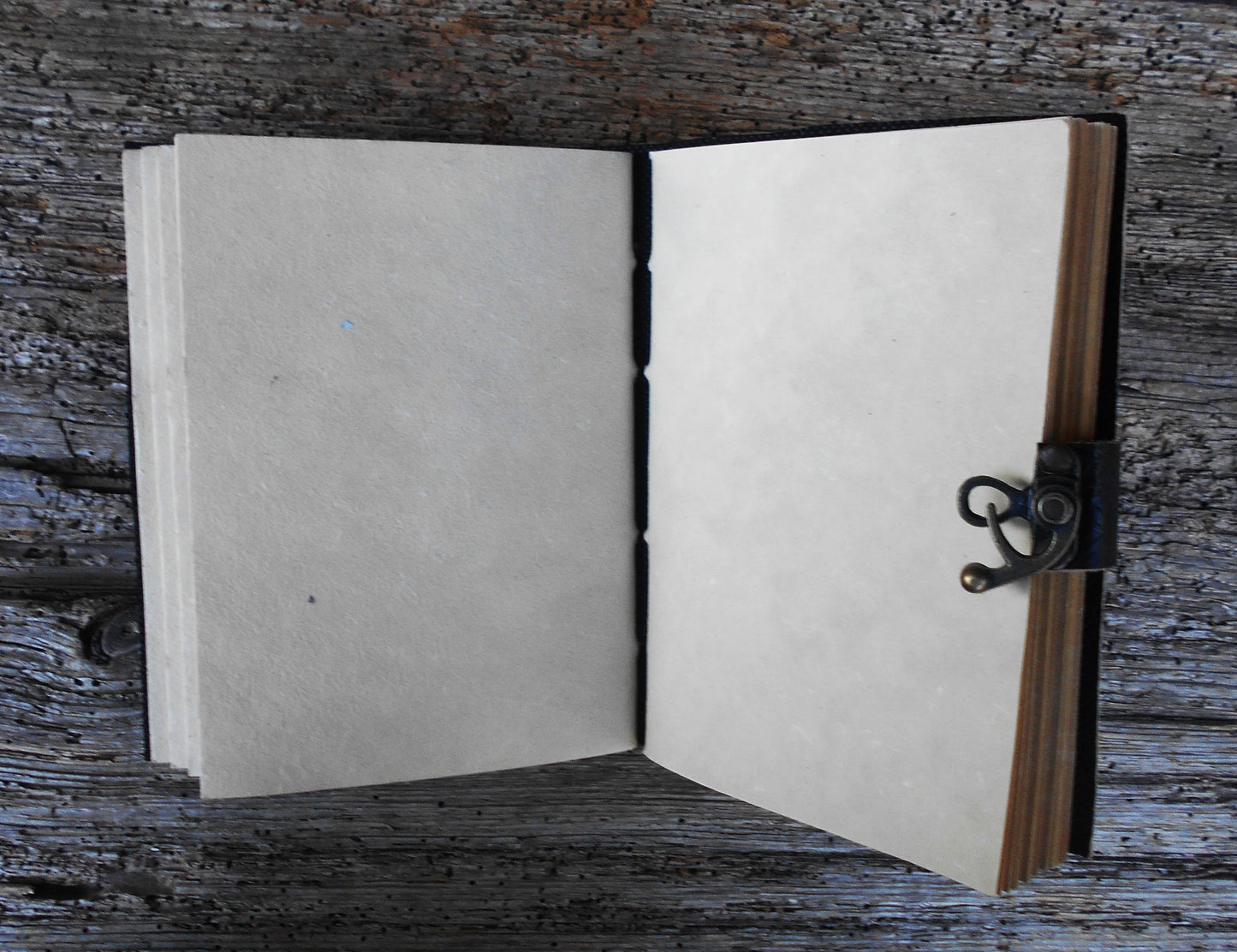 Leder-Notizbuch, handgearbeitet, Vintage Notizbuch, handgeschöpftes Papier, Alpaka